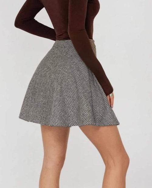 Button Skirt Pattern, Sewing Patterns, Women Pattern, Skirt Patterns Women, Mini Skirt, Womens Skirt Pattern, Midi Skirt