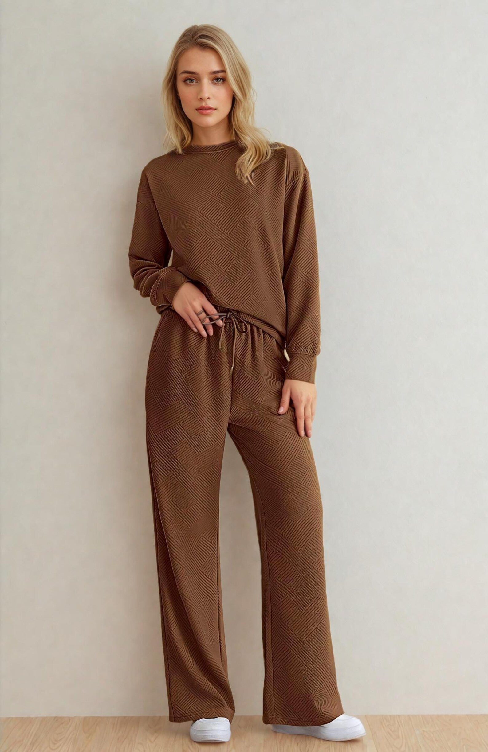 Sweatshirt and Joggers Sewing Patterns, Sweatpants Pattern, Women Beginner Patterns, Joggers Pattern, Sweatshirt Pattern